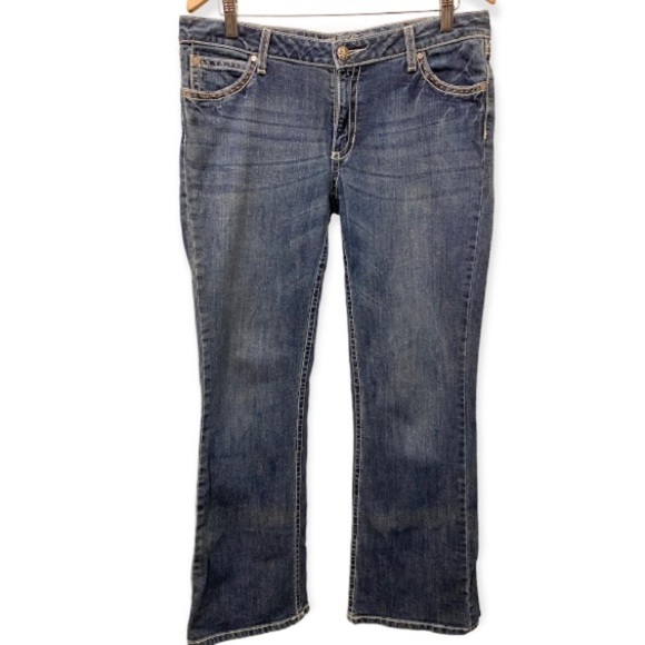 Wrangler Sz 11 Rock 47 Ultra Low Rise Jeans Cowhide Accents Embroidered Women’s - Picture 3 of 14